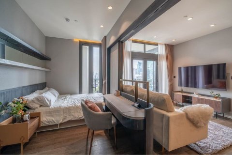 Condo in Bangkok, Thailand, 2 bedrooms  № 143037 - photo 2