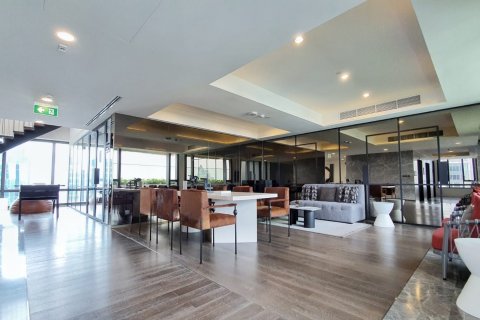 Condo in Bangkok, Thailand, 2 bedrooms  № 143037 - photo 12