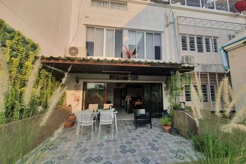 Townhouse à Bangkok, Thaïlande 4 chambres № 143036 - photo 2