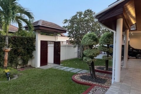 Вилла в Хуа Хине, Таиланд с 3 спальнями  № 148188 - фото 7