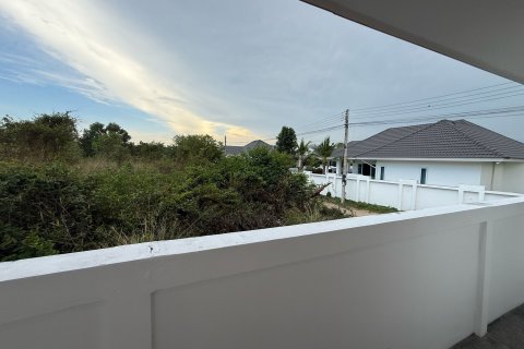 Вилла в Хуа Хине, Таиланд с 3 спальнями  № 148184 - фото 12