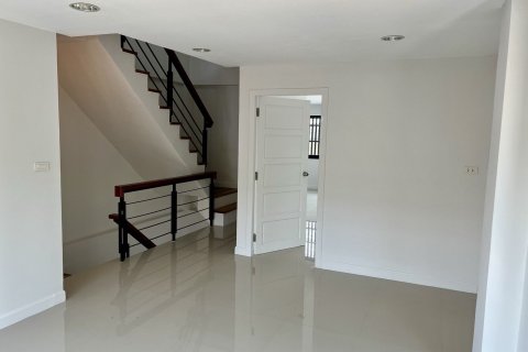 Townhouse in Hua Hin, Thailand 3 bedrooms № 160737 - photo 14