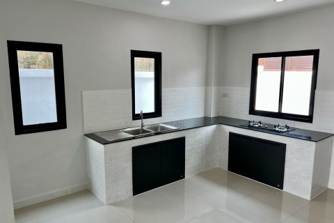 Townhouse in Hua Hin, Thailand 3 bedrooms № 160737 - photo 4