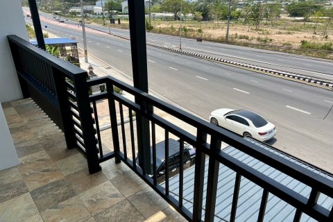 Townhouse in Hua Hin, Thailand 3 bedrooms № 160737 - photo 18