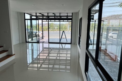 Townhouse in Hua Hin, Thailand 3 bedrooms № 160737 - photo 6