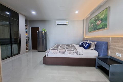 Townhouse in Hua Hin, Thailand 2 bedrooms № 167666 - photo 10