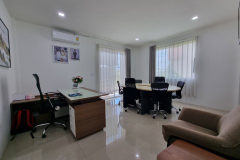 Townhouse in Hua Hin, Thailand 2 bedrooms № 167666 - photo 14