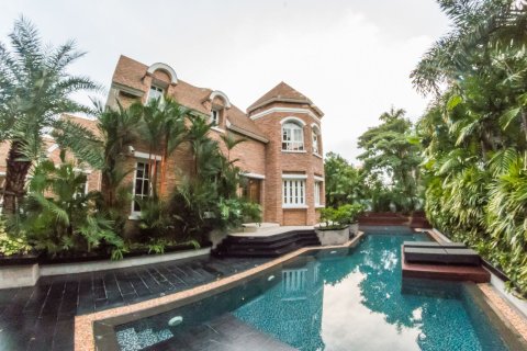 Maison à Watthana, Bangkok, Thaïlande 6 chambres № 167661 - photo 26