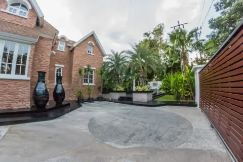 Maison à Watthana, Bangkok, Thaïlande 6 chambres № 167661 - photo 15