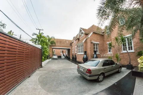 Maison à Watthana, Bangkok, Thaïlande 6 chambres № 167661 - photo 20