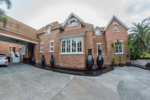 Maison à Watthana, Bangkok, Thaïlande 6 chambres № 167661 - photo 12