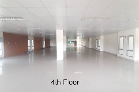 Office in Phra Khanong, Bangkok, Thailand № 167663 - photo 4