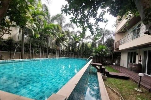 Office in Phra Khanong, Bangkok, Thailand № 167663 - photo 8