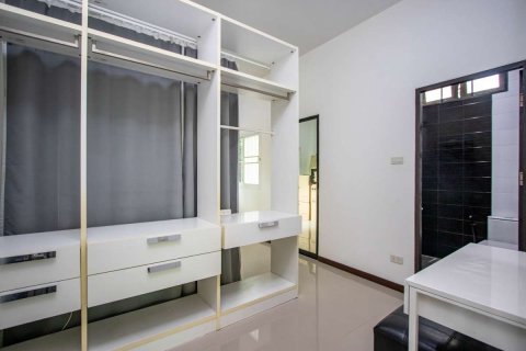 House in Chiang Mai, Thailand 3 bedrooms № 133391 - photo 9