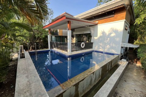 House in Chiang Mai, Thailand 3 bedrooms № 133391 - photo 23