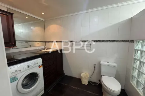 Condominio de 1 dormitorio en Pattaya, Tailandia № 210789 - foto 9