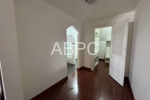 Condominio de 1 dormitorio en Pattaya, Tailandia № 210789 - foto 10