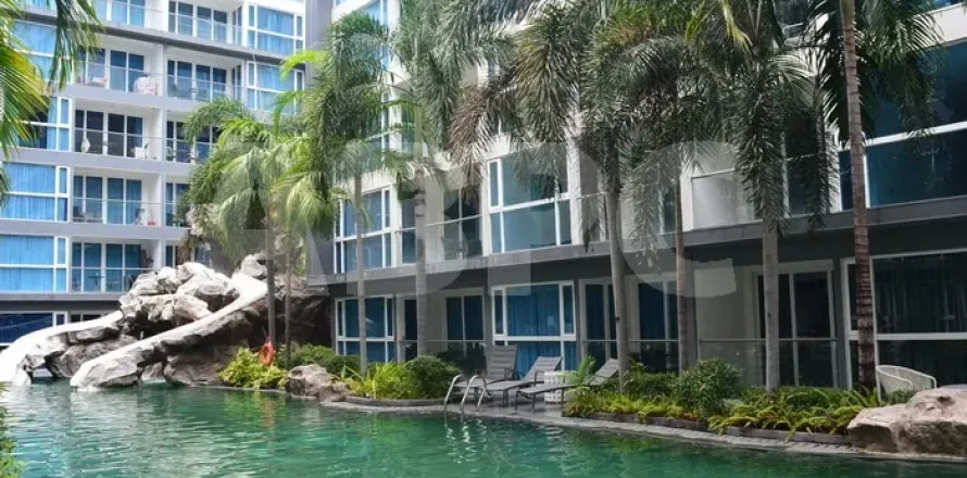 Estudio en el condominio en Pattaya, Tailandia № 210787