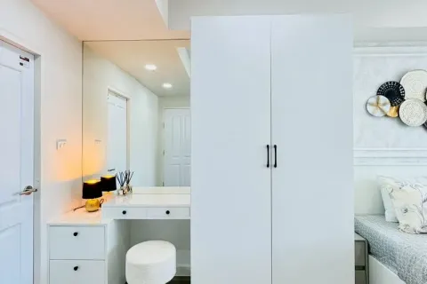 Condominio de 1 dormitorio en Pattaya, Tailandia № 210788 - foto 17