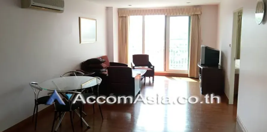 Condo in Sathon, Bangkok, Thailand, 2 bedrooms  № 214539