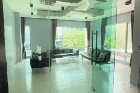 Townhouse in Wang Thonglang, Bangkok, Thailand 1 bedroom № 214540 - photo 4