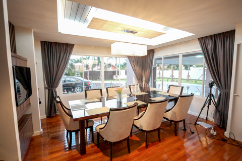 Дом в Банг Ламунге, Таиланд с 5 спальнями  № 71675 - фото 7