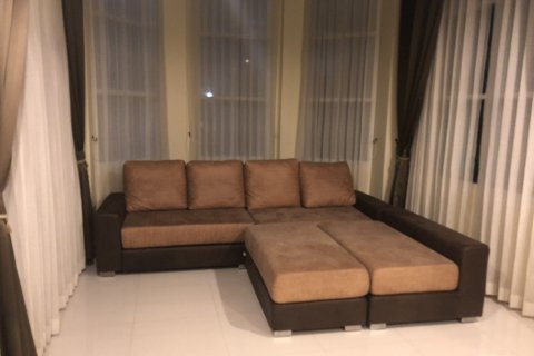 Maison à Lopburi, Thaïlande 3 chambres № 147497 - photo 4