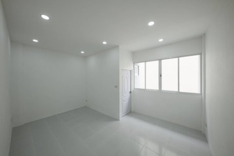 Townhouse à Lat Phrao, Bangkok, Thaïlande 4 chambres № 147493 - photo 6