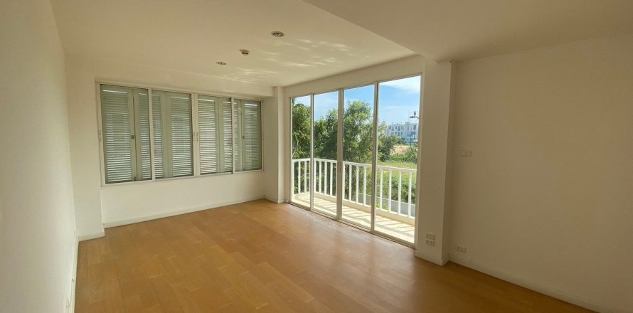 Condo in Hua Hin, Thailand, 2 bedrooms  № 160916