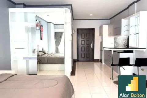 Estudio en el condominio en Jomtien Beach, Pattaya, Tailandia № 211115 - foto 8