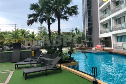 Condominio de 1 dormitorio en Jomtien Beach, Pattaya, Tailandia № 211116 - foto 2