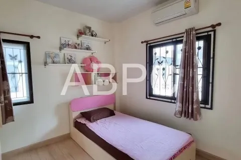 Casa de 3 dormitorios en Pattaya, Tailandia № 211114 - foto 7