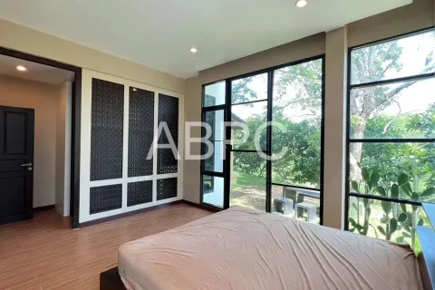 Casa de 3 dormitorios en Pattaya, Tailandia № 212014 - foto 17