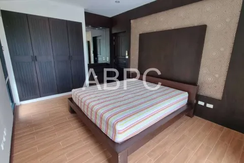 Casa de 3 dormitorios en Pattaya, Tailandia № 212014 - foto 8