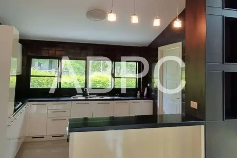 Casa de 3 dormitorios en Pattaya, Tailandia № 212014 - foto 9