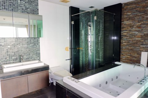 Studio in the Condo in Pattaya, Thailand  № 113473 - photo 10