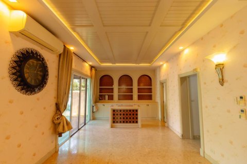 Villa in Cha-am, Thailand 3 bedrooms № 155288 - photo 9