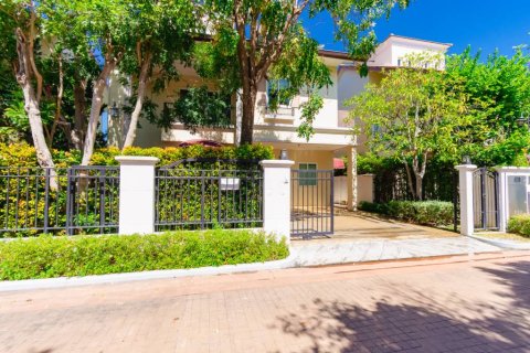 Villa in Cha-am, Thailand 3 bedrooms № 155288 - photo 2