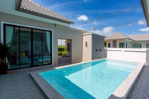 Villa à Hua Hin, Thaïlande 4 chambres № 155292 - photo 1