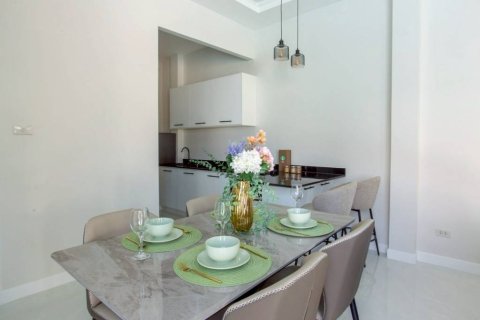 Villa à Hua Hin, Thaïlande 4 chambres № 155293 - photo 9