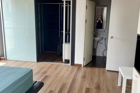 Condo à Khlong Toei, Bangkok, Thaïlande, 2 chambres  № 170780 - photo 7