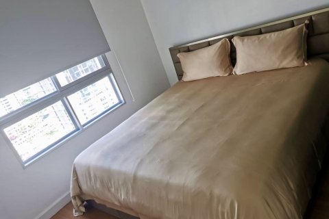 Condo à Khlong Toei, Bangkok, Thaïlande, 2 chambres  № 170780 - photo 8