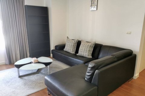 Condo à Khlong Toei, Bangkok, Thaïlande, 2 chambres  № 170780 - photo 2