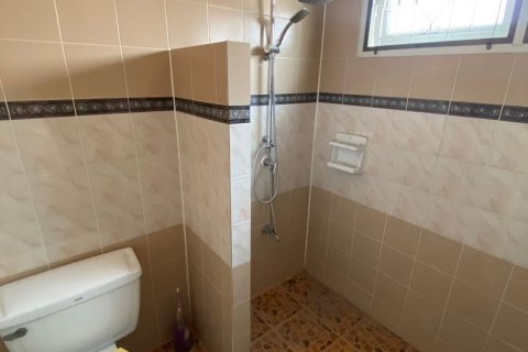 Maison à Min Buri, Bangkok, Thaïlande 4 chambres № 170784 - photo 17