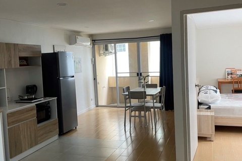 Condo à Khlong Toei, Bangkok, Thaïlande, 2 chambres  № 173560 - photo 2