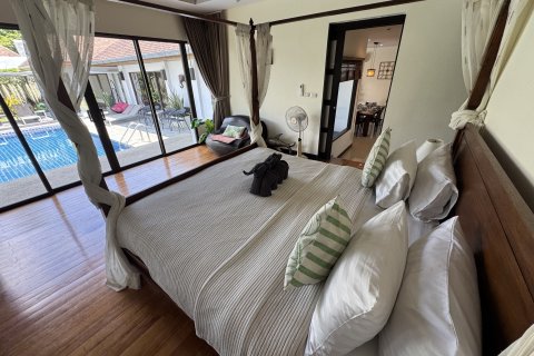 Villa in Phuket, Thailand 3 bedrooms № 173557 - photo 29