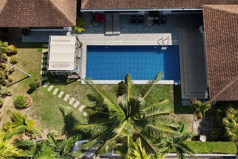 Villa in Phuket, Thailand 3 bedrooms № 173557 - photo 2