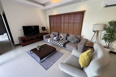 Villa in Phuket, Thailand 3 bedrooms № 173557 - photo 14