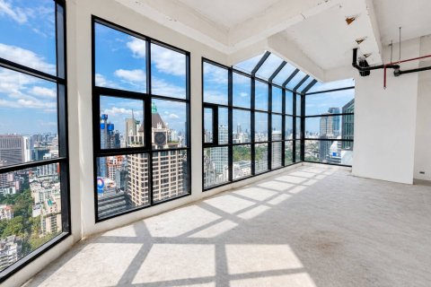 Penthouse in Bangkok, Thailand 4 bedrooms № 233611 - photo 6