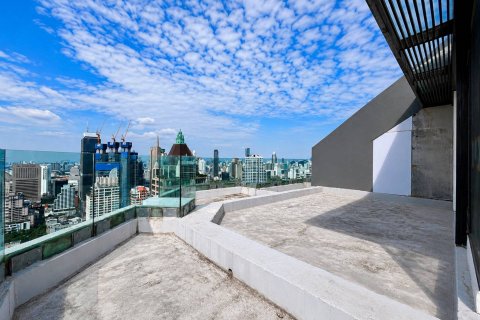 Penthouse in Bangkok, Thailand 4 bedrooms № 233611 - photo 12